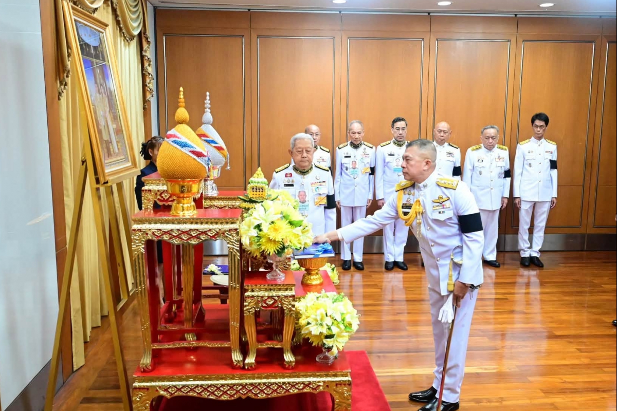 วันที่ 15 กันยายน 2569 พล.อ. สุรยุทธ์ จุลานนท์ ประธานองคมนตรี เป็นประธานในพิธีเชิญ สารานุกรมไทยสำหรับเยาวชนฯ เล่ม 56 ฉบับพระราชทาน โดยมี พล.ต.ท. รุ่งโรจน์ ฐากูรปุณยสิริ ผบช.ตชด. เข้าร่วมพิธีและรับสารานุกรมไทยสำหรับเยาวชนฯ